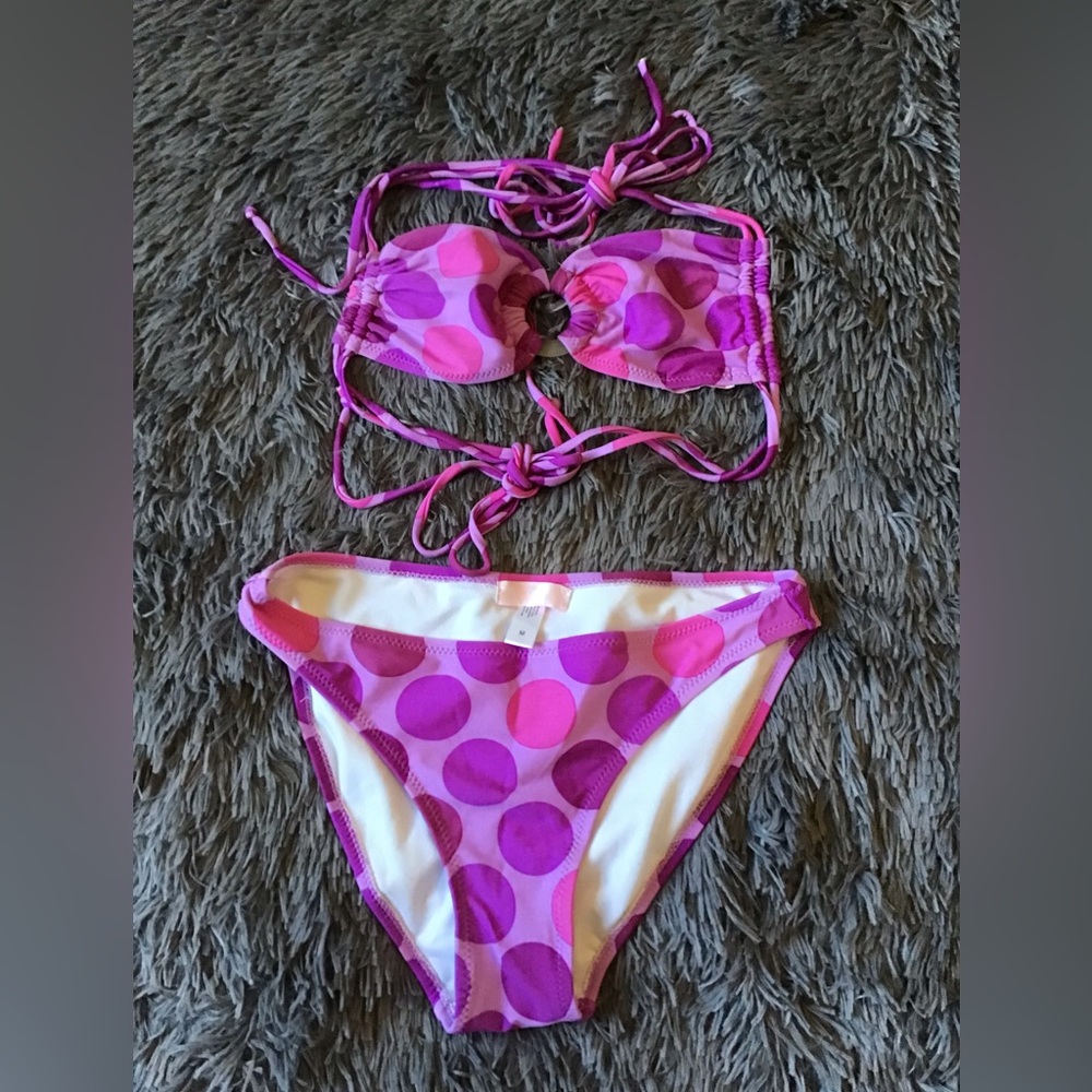 NWOT Victoria’s Secret Purple Ombré Dot Bikini XS & MD